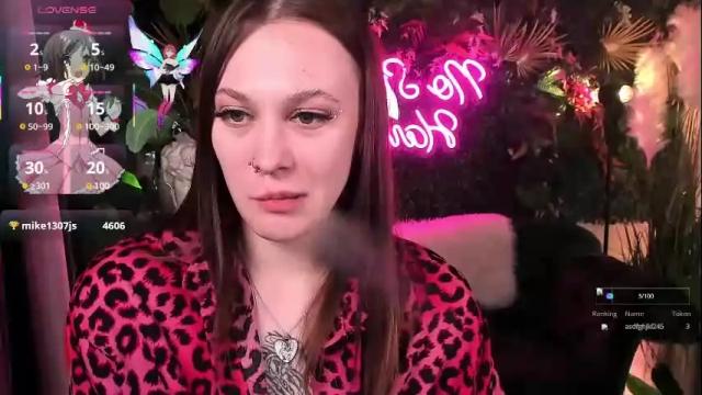 Image 4 of meow_amanda Stream on Chaturbate on 2 months ago