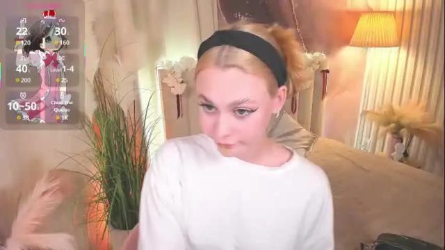 Image 2 of meow_amanda Stream on Chaturbate on 1 month ago