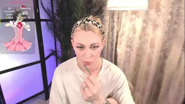 Image 7 of meow_amanda Stream on Chaturbate on 28 days ago