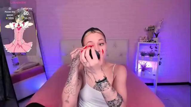 Image 6 of meow_amanda Stream on Chaturbate on 23 days ago