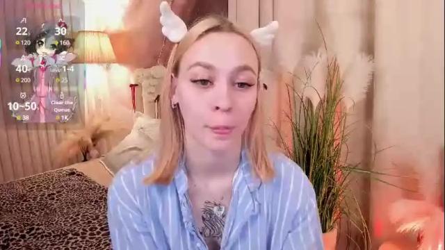 Image 8 of meow_amanda Stream on Chaturbate on 12 days ago