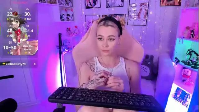 Image 3 of meow_amanda Stream on Chaturbate on 7 days ago