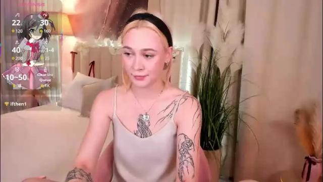 Image 2 of meow_amanda Stream on Chaturbate on 3 months ago