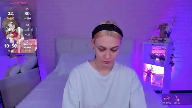 Image 3 of meow_amanda Stream on Chaturbate on 3 months ago