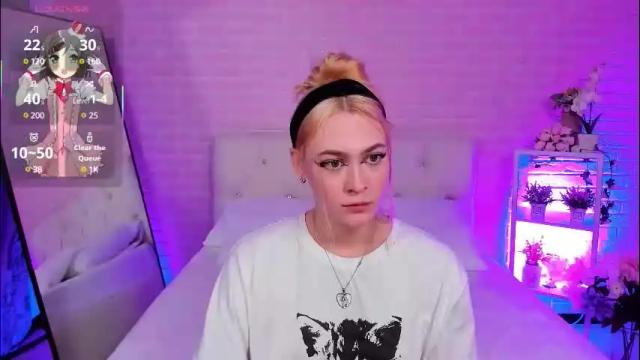 Image 2 of meow_amanda Stream on Chaturbate on 3 months ago