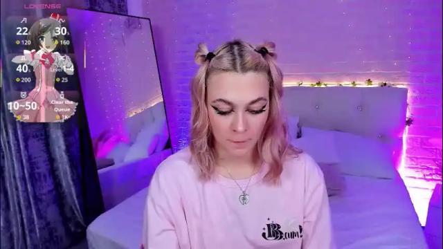 Image 2 of meow_amanda Stream on Chaturbate on 2 months ago