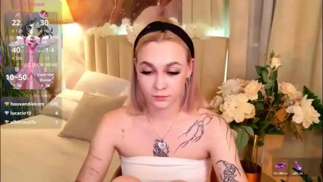 Image 2 of meow_amanda Stream on Chaturbate on 1 month ago