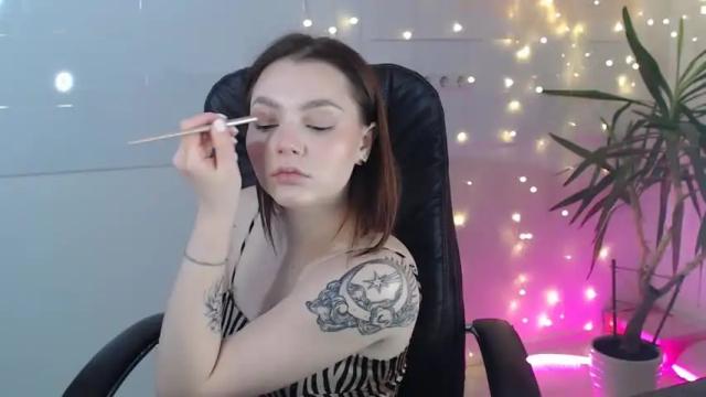 Image 4 of meow_lizz Stream on Chaturbate on 16 months ago