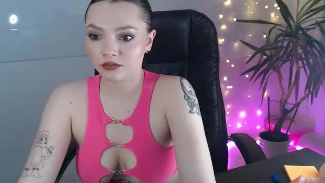 Image 6 of meow_lizz Stream on Chaturbate on 16 months ago