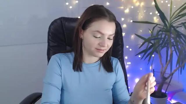 Image 3 of meow_lizz Stream on Chaturbate on 16 months ago