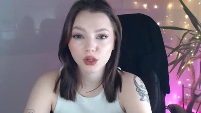 Image 12 of meow_lizz Stream on Chaturbate on 16 months ago