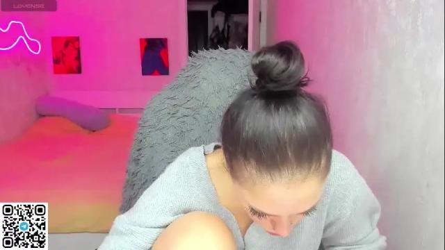 Image 6 of meow_moore Stream on Chaturbate on 1 month ago