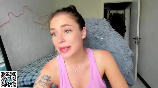 Image 2 of meow_moore Stream on Chaturbate on 1 month ago