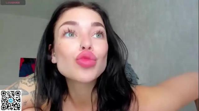 Image 12 of meow_moore Stream on Chaturbate on 18 days ago