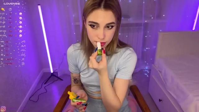 Image 4 of meowfairy Stream on Chaturbate on 16 months ago