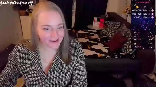 Image 3 of meowut Stream on Chaturbate on 6 days ago