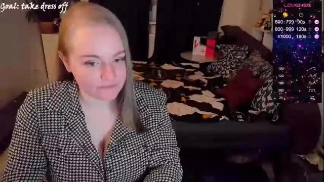 Image 6 of meowut Stream on Chaturbate on 6 days ago