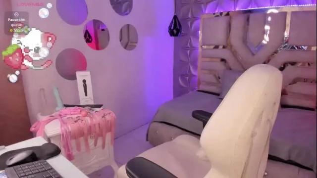 Thumbnail 3, meraki_fraise's Stream at Chaturbate, 1 month ago