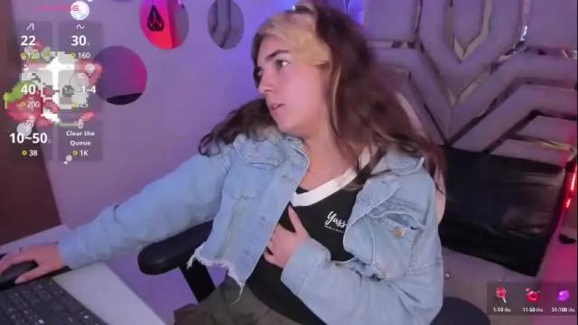 Image 11 of meraki_fraise Stream on Chaturbate on 1 month ago