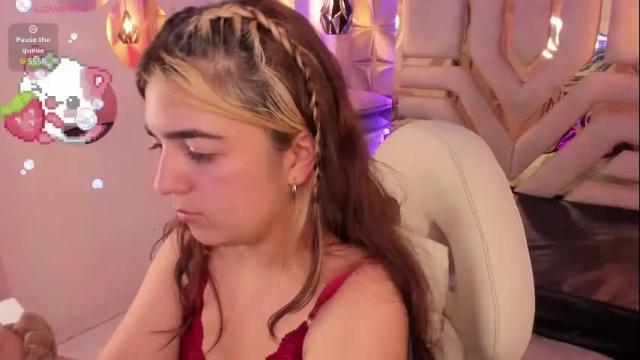 Thumbnail 2, meraki_fraise's Stream at Chaturbate, 26 days ago