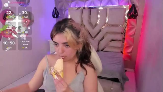 Image 8 of meraki_fraise Stream on Chaturbate on 17 days ago