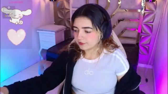 Image 7 of meraki_fraise Stream on Chaturbate on 1 month ago