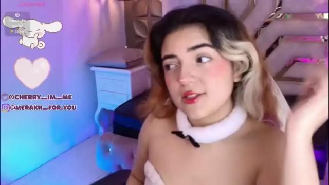 Image 11 of meraki_fraise Stream on Chaturbate on 8 days ago