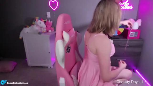 Image 3 of mercersdoll Stream on Chaturbate on 20 months ago