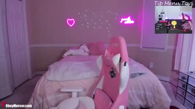 Image 3 of mercersdoll Stream on Chaturbate on 18 months ago