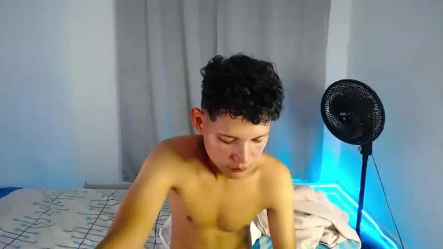 Image 11 of merci_gummy Stream on Chaturbate on 19 months ago
