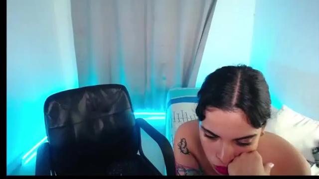 Image 11 of merci_gummy Stream on Chaturbate on 18 months ago
