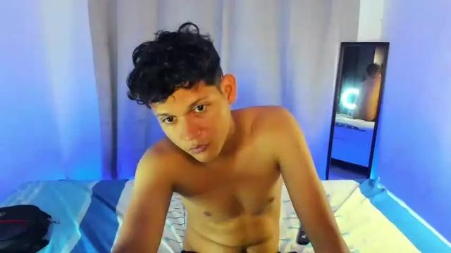 Thumbnail 1, merci_gummy's Stream at Chaturbate, 17 months ago