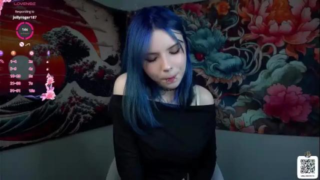 Image 2 of merciabawden Stream on Chaturbate on 1 month ago