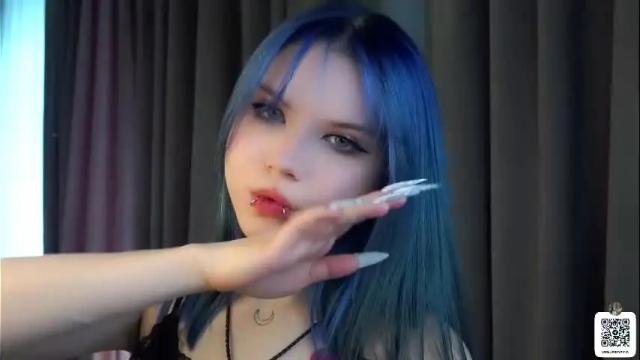 Image 4 of merciabawden Stream on Chaturbate on 1 month ago