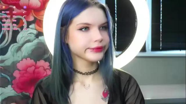 Image 2 of merciabawden Stream on Chaturbate on 7 days ago
