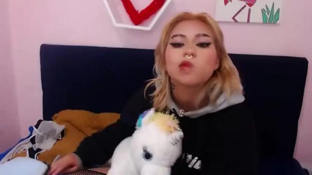Image 12 of mercyfosters Stream on Chaturbate on 22 months ago