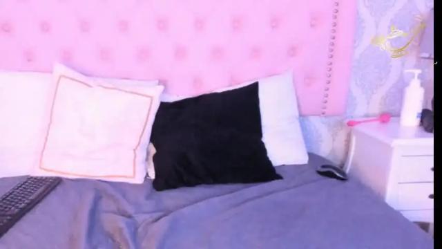 Image 7 of meredit_lane Stream on Chaturbate on 13 months ago