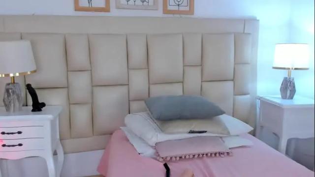 Thumbnail 1, meredit_lane's Stream at Chaturbate, 2 months ago