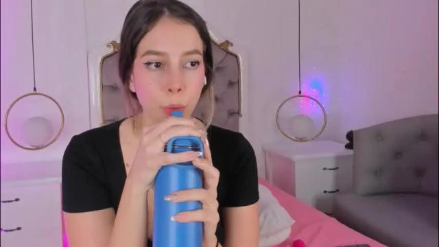 Thumbnail 2, meredit_lane's Stream at Chaturbate, 2 months ago