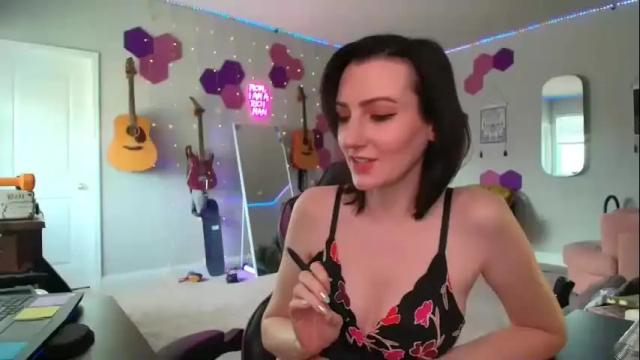 Thumbnail 3, meredithbae's Stream at Chaturbate, 4 months ago