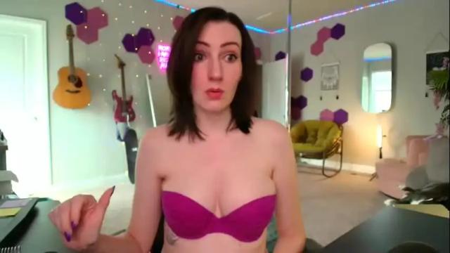 Thumbnail 3, meredithbae's Stream at Chaturbate, 1 month ago