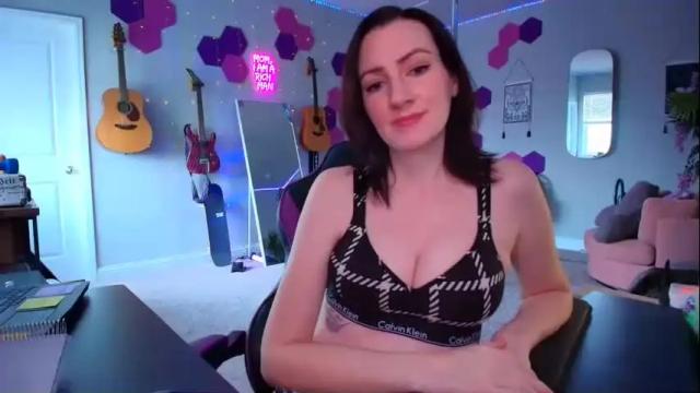 Thumbnail 1, meredithbae's Stream at Chaturbate, 1 month ago