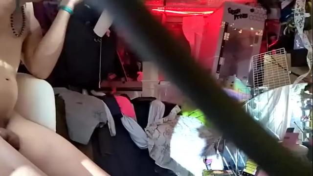 Image 10 of merelyalover Stream on Chaturbate on 11 days ago