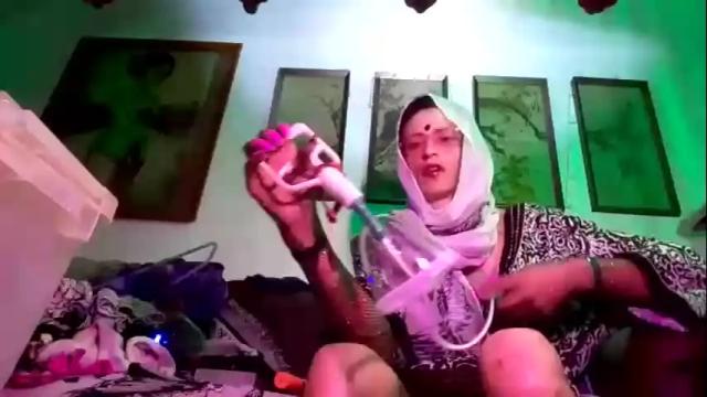 Image 10 of merelyalover Stream on Chaturbate on 29 days ago