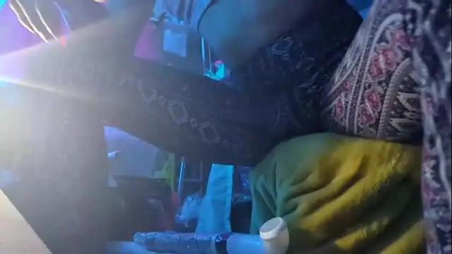 Image 3 of merelyalover Stream on Chaturbate on 25 days ago