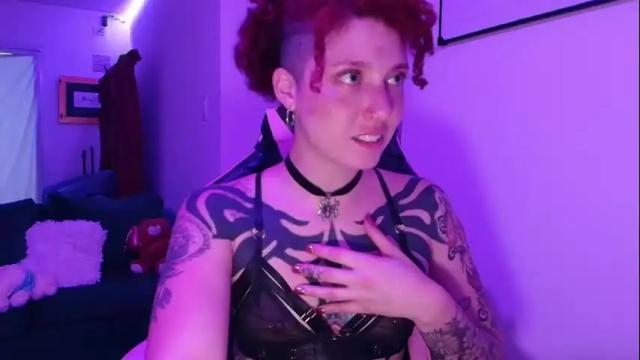 Image 4 of merida__freckles Stream on Chaturbate on 1 month ago