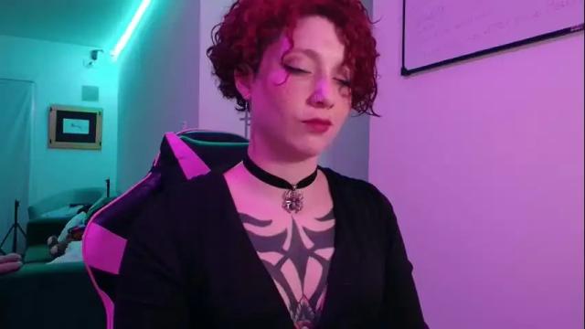 Image 4 of merida__freckles Stream on Chaturbate on 1 month ago