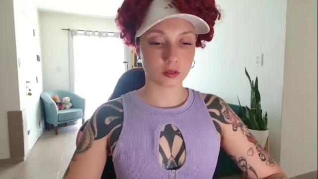 Image 3 of merida__freckles Stream on Chaturbate on 2 months ago