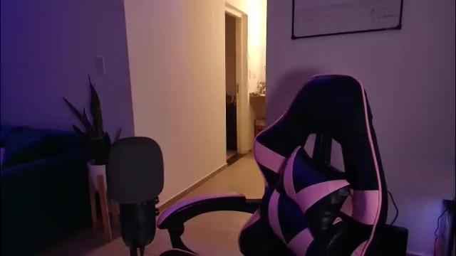 Image 10 of merida__freckles Stream on Chaturbate on 2 months ago