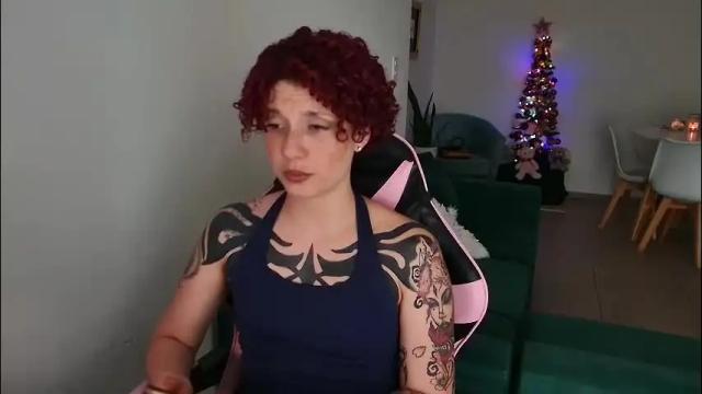 Image 3 of merida__freckles Stream on Chaturbate on 1 month ago